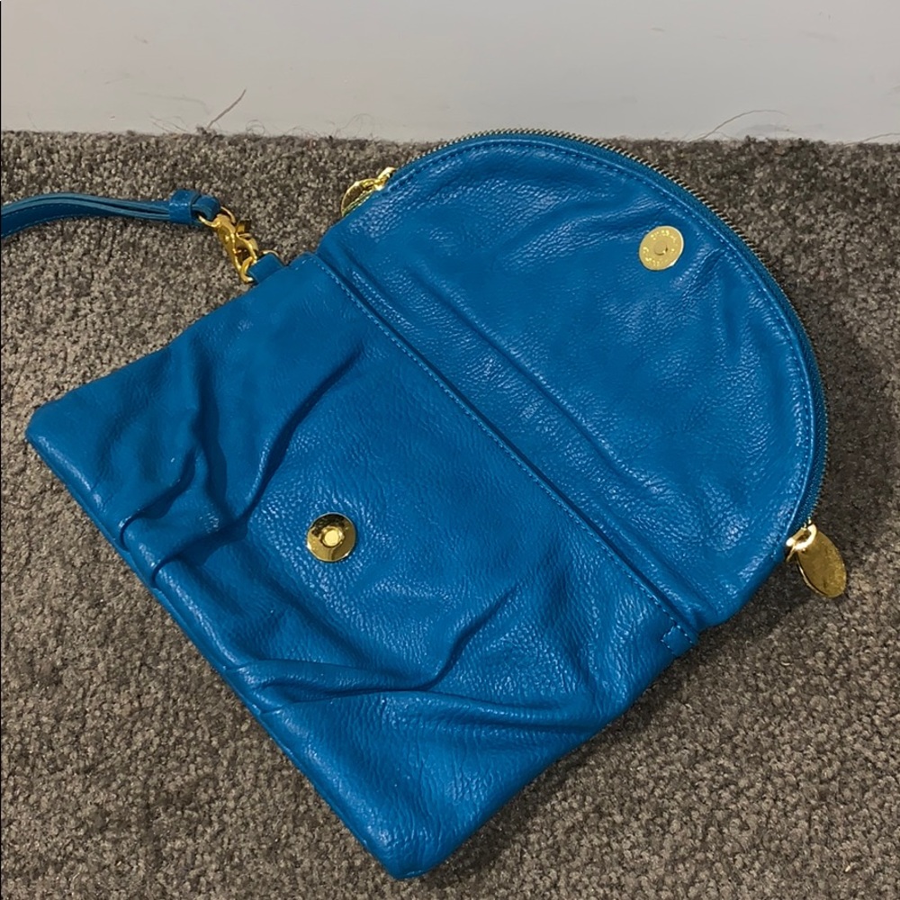 Purse - Picture 2 of 3